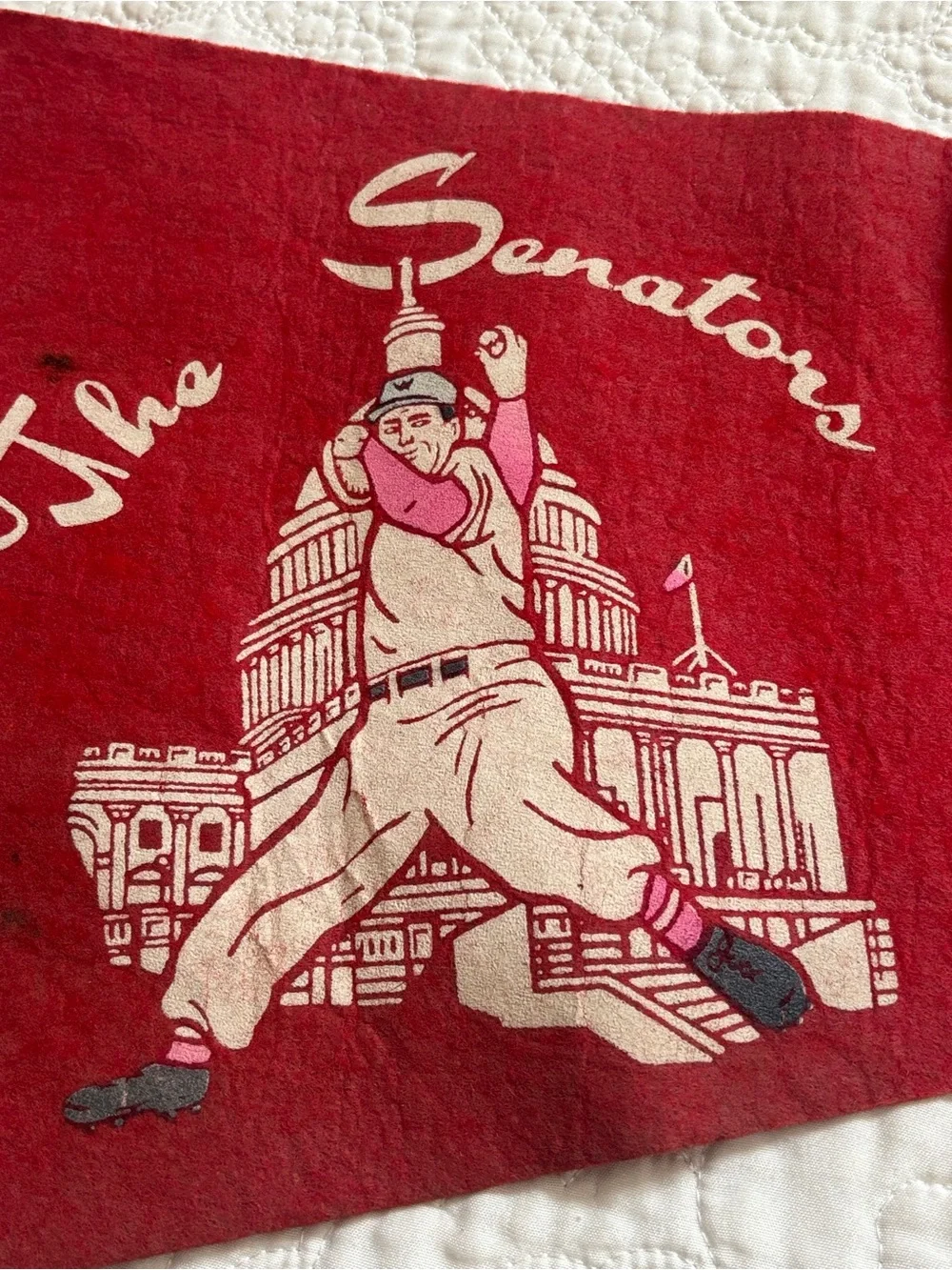 Vintage Washington Senators baseball souvenir red felt pennant capital graphics - Picture 3 of 11